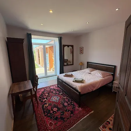 Authenticity And Friendliness